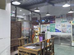 -龙顺园麻辣香锅(机场店)