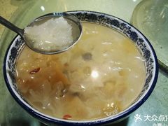 银耳汤-老街鱼嘴巴(坡子街老店)