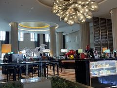 -天津京基皇冠假日酒店