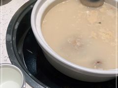 -三人行骨头王火锅(长寿店)