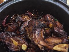 炒肉骨茶-新峰肉骨茶