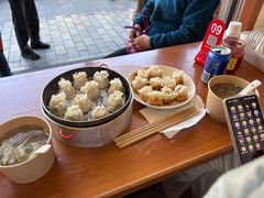 冬笋鲜肉烧卖-鲜味烧卖店(斜西街店)