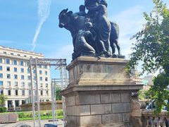 -加泰罗尼亚广场