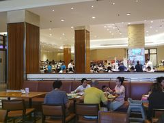 -亚龙湾希尔顿自助餐厅·海鲜·烧烤·沙滩BBQ·现场乐队