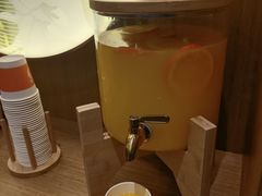 -南京新街口桔子水晶酒店