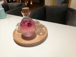 -涂tu指甲日式美甲美睫店
