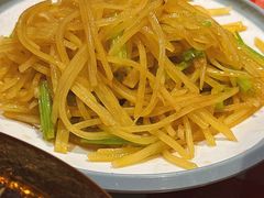 -老郑家东北春饼(龙悦居店)