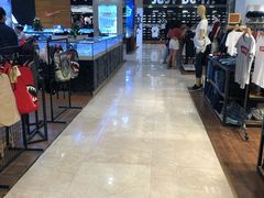 -芽庄中心购物广场