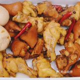 在家做猪蹄饭，卤一锅慢慢吃