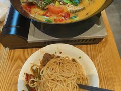 -牛八宝桂林米粉(八里庄店)