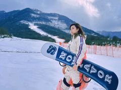-鳌山滑雪度假区