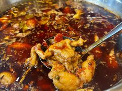 -肖肖酸萝卜鱼火锅(总店)