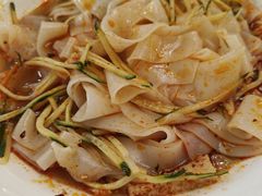 -汗腾格里·风味餐厅(新疆驻京办店)