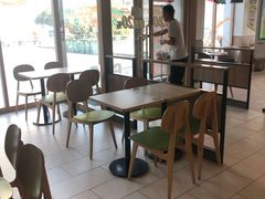 用餐区-德克士(许东店)