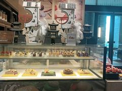 面包甜点陈列柜-大理实力希尔顿酒店•香全日制餐厅