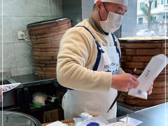 -李与白包子铺(桐梓林店)
