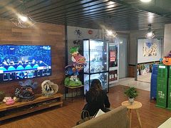 -网鱼网咖(上海静安寺店)