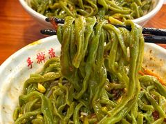 -手擀菠菜面(西康路店)