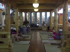 榻榻米休息区-丽池宫韩式汗蒸会馆(华灯坊店)
