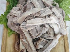 手扒肉-沽源味道蒙餐莜面家常菜