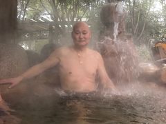 -张家港金凤凰度假村温泉