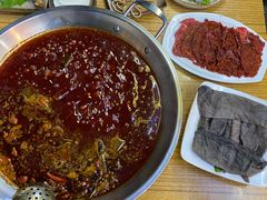 -毛毛老火锅(八年观音桥店)