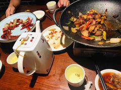 -唐师傅湘西名菜馆(武陵路店)