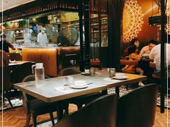 大堂-耶里夏丽·丝路国际新疆菜·清真食品(徐汇南丹东路臻选店)