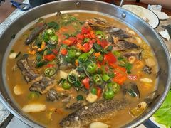 富春江野生杂鱼煲-小乡小镇·传承桐庐土菜·老板亲自烧的菜