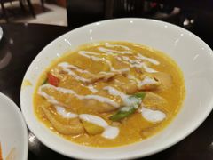 黄咖喱鸡肉-食肆&Fourteen(武林夜市店)