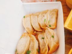 -小姜锅贴(凤凰街店)