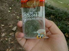 -来伊份LYFEN(龙蟠中路店)