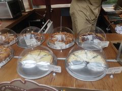 -Pie Bird(新闸路店)