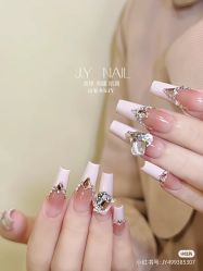 -斯馨·健康美甲美睫