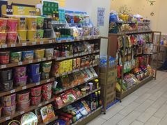 -全家便利店(洛川东路店)