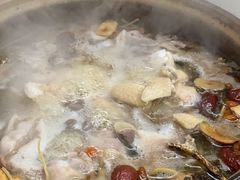 -威邵鸡煲(西华路总店)