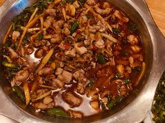 -兔行天下-鸿鹤鲜锅兔(中海国际店)