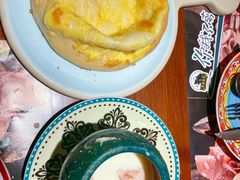 -米德维奇俄式西餐厅(西六道街店)