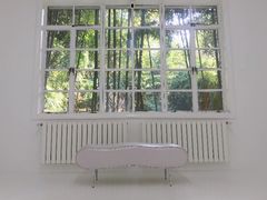 -胶囊画廊