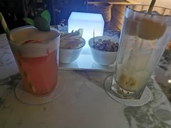鸡尾酒-瑰丽酒店·海吧·天际下午茶·现场DJ·天台酒吧