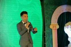 -花轿喜屋婚礼策划