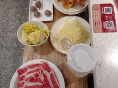 -三人行骨头王火锅(长寿店)