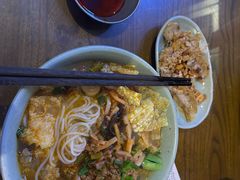 -粉家柳州螺蛳粉(杨宅路店)