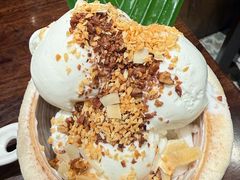 椰子冰淇淋-婉泰·特色小吃·舂鸡脚(告庄二店)