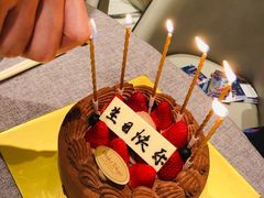 -香港百合居(LCM置汇旭辉广场店)