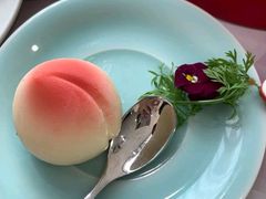 蟠桃杏仁豆腐-味+新京宴·烤鸭·北京菜(创意谷店)