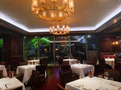 -Wolfgang’s Steakhouse 沃夫冈牛排馆(上海白玉兰广场店)