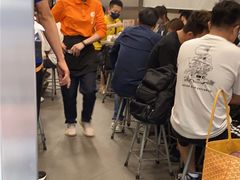 等位区-喜莲咖啡