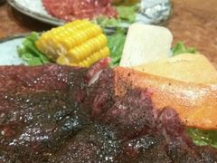 -炼火烤肉店