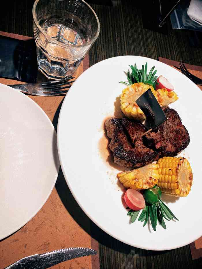 cè amore爱意牛排馆(柏威年店)-"去柏威年逛一逛,3个人,想吃顿好的